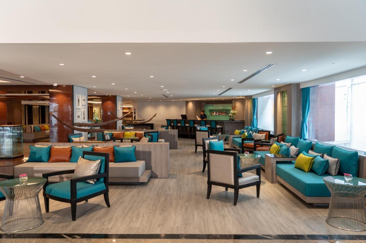 Nh Bangkok Sukhumvit Boulevard Dış mekan fotoğraf The Lounge at the airport